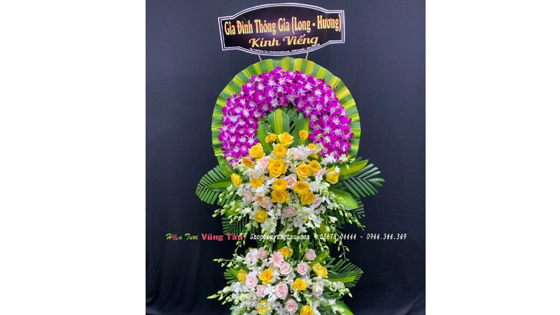 Cách ghi vòng hoa viếng cho thông gia, sui gia